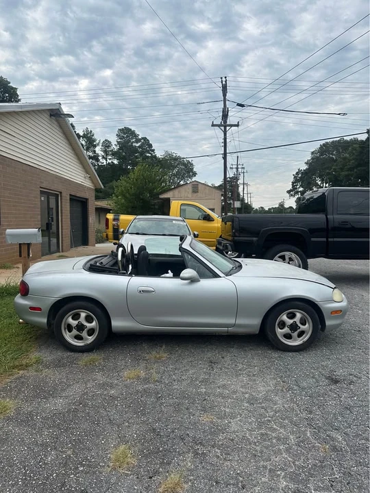 1999 Mazda NB MX-5 Miata - Image 6 of 7