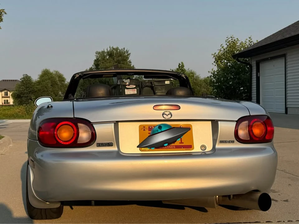 1999 Mazda NB MX-5 Miata - Image 6 of 18