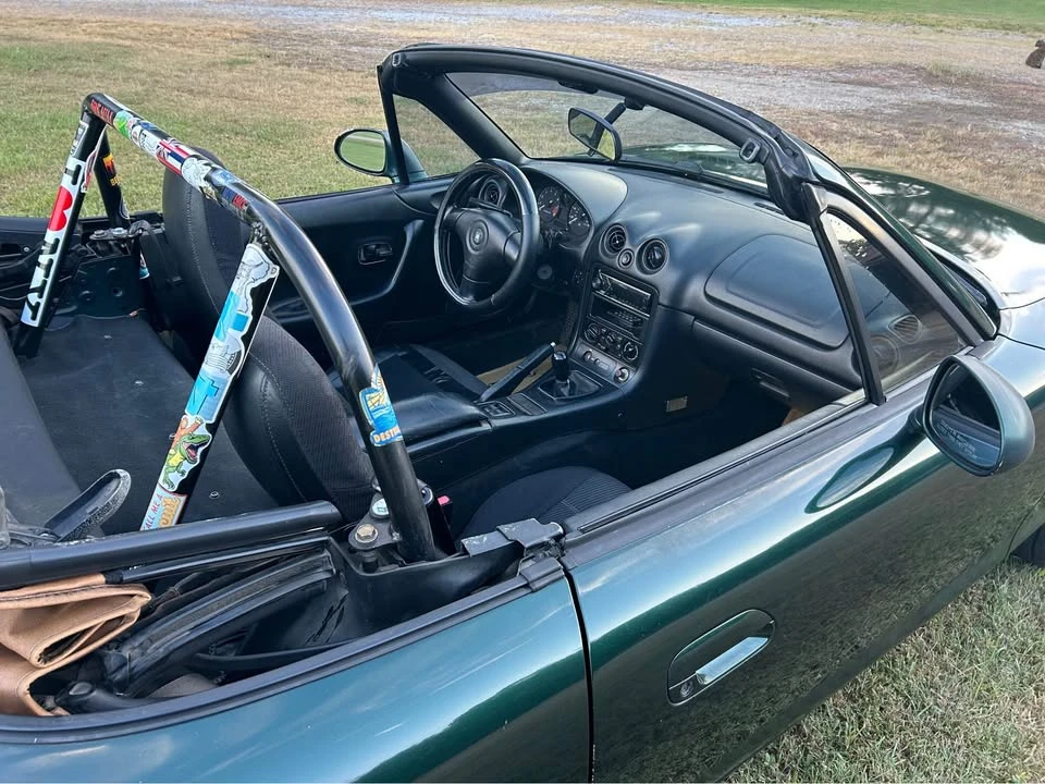 1999 Mazda NB MX-5 Miata - Image 9 of 16