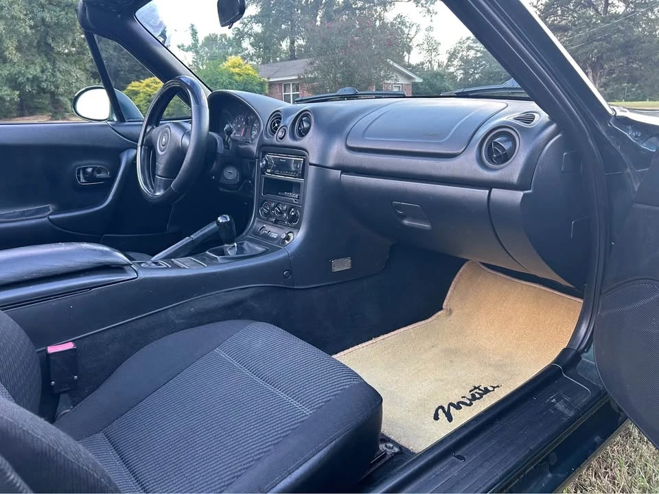 1999 Mazda NB MX-5 Miata - Image 12 of 16