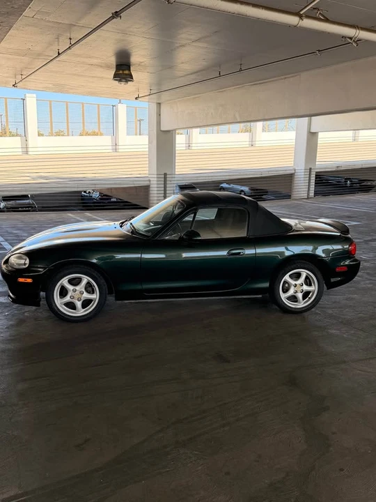 1999 Mazda NB MX-5 Miata - Image 3 of 19