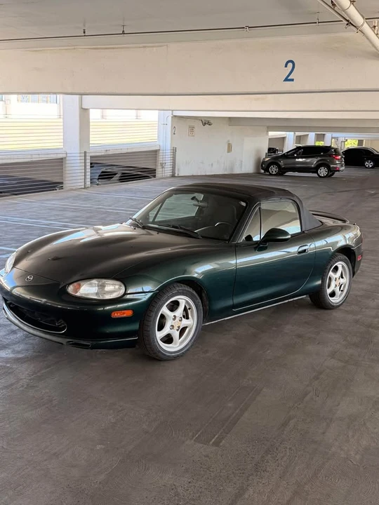 1999 Mazda NB MX-5 Miata - Image 2 of 19