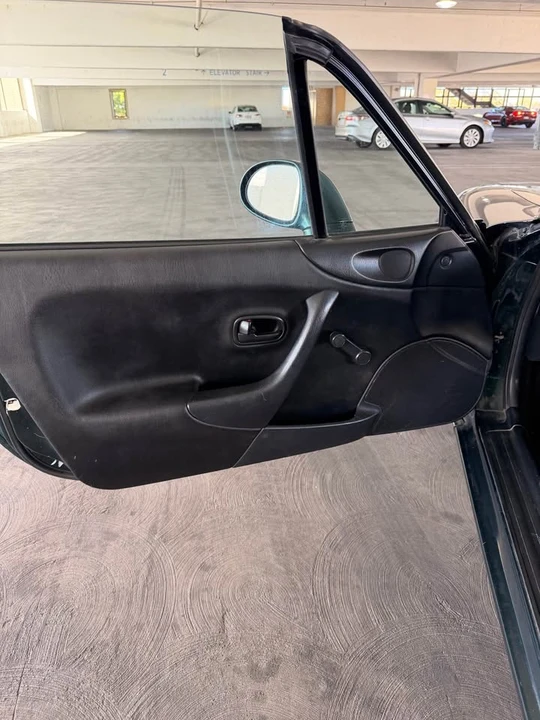 1999 Mazda NB MX-5 Miata - Image 16 of 19