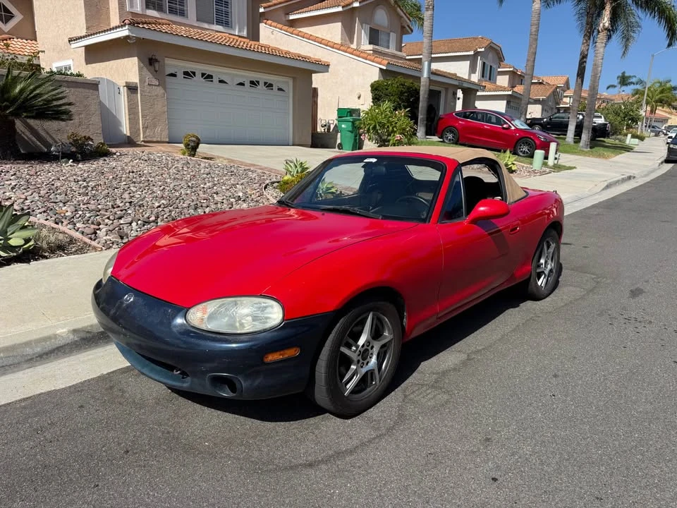 1999 Mazda NB MX-5 Miata - Image 3 of 12