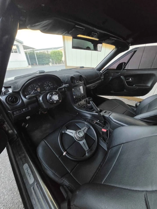 1999 Mazda NB MX-5 Miata - Image 6 of 10