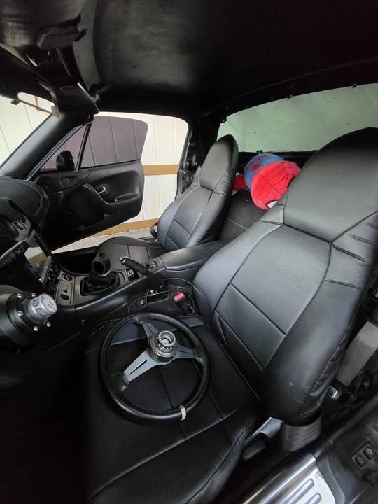 1999 Mazda NB MX-5 Miata - Image 9 of 10