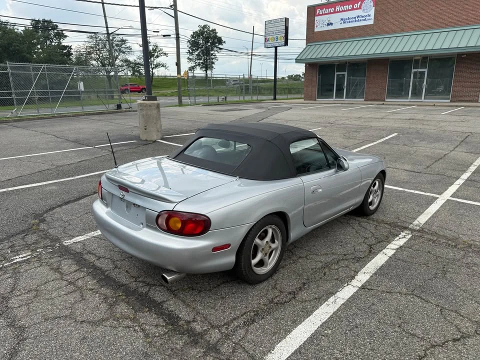 1999 Mazda NB MX-5 Miata - Image 7 of 16