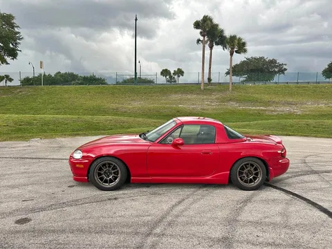 1999 Mazda MX-5 Touring Convertible 2D