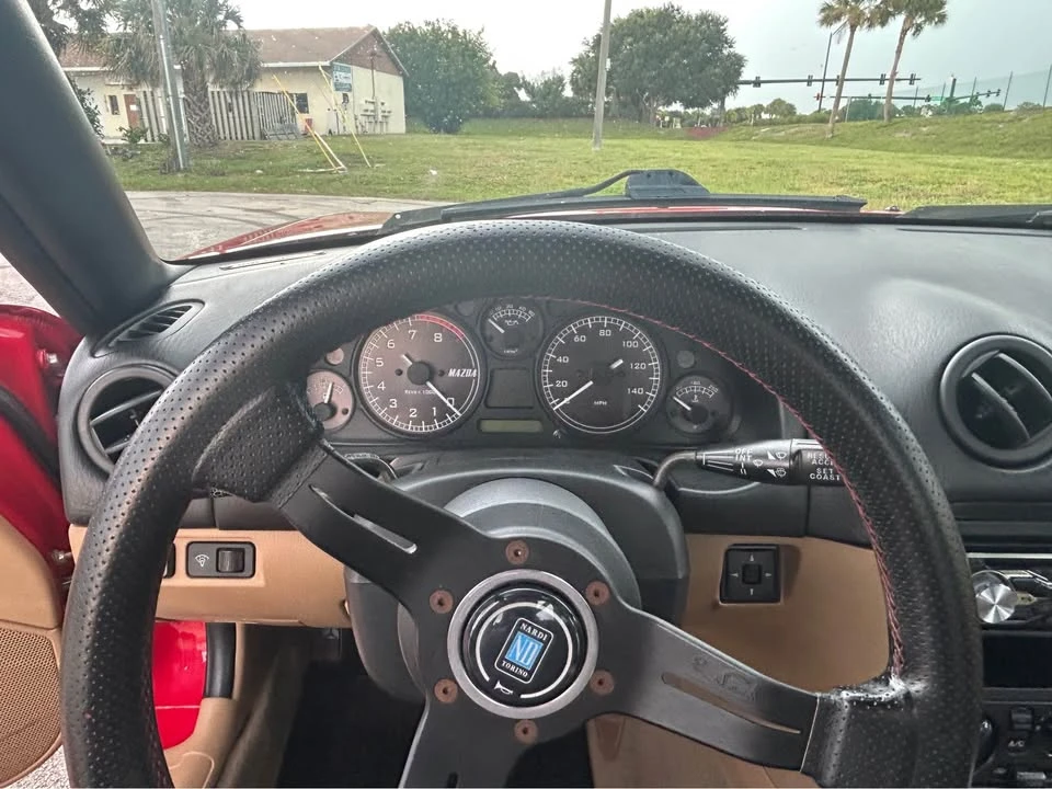 1999 Mazda NB MX-5 Miata - Image 6 of 20