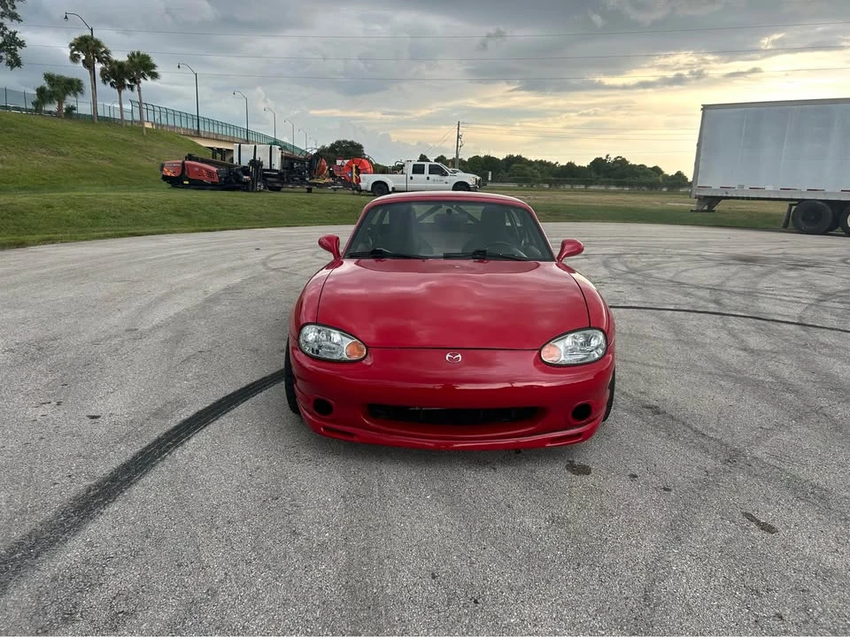 1999 Mazda NB MX-5 Miata - Image 2 of 20