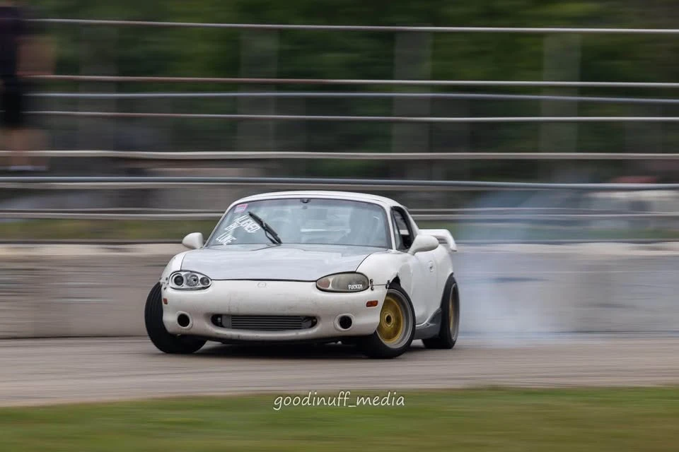 1999 Mazda NB MX-5 Miata - Image 5 of 8