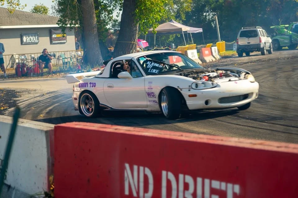 1999 Mazda NB MX-5 Miata - Image 2 of 8