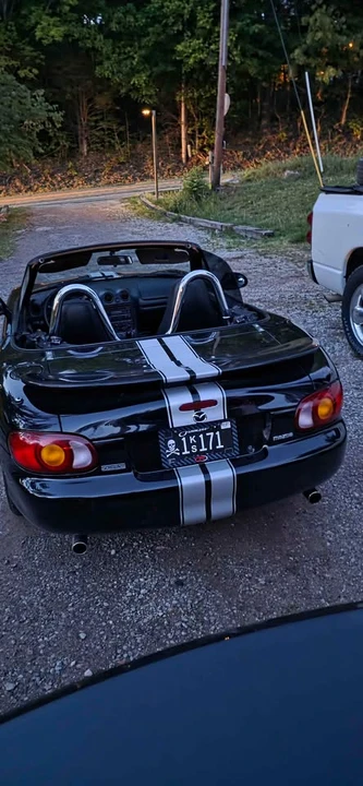 1999 Mazda NB MX-5 Miata - Image 2 of 5