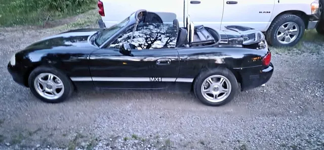 1999 Mazda MX-5