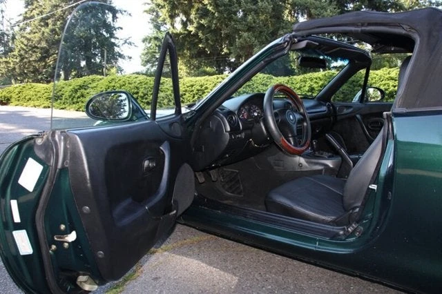 1999 Mazda NB MX-5 Miata - Image 9 of 20