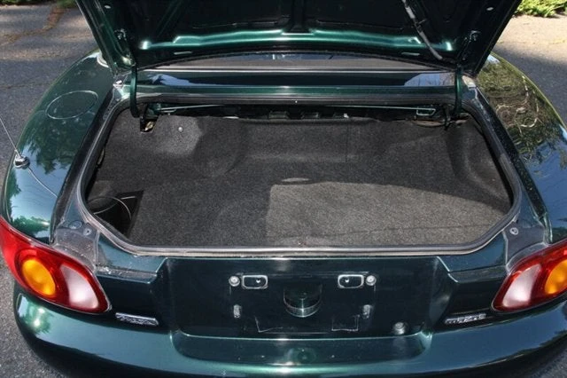 1999 Mazda NB MX-5 Miata - Image 21 of 23