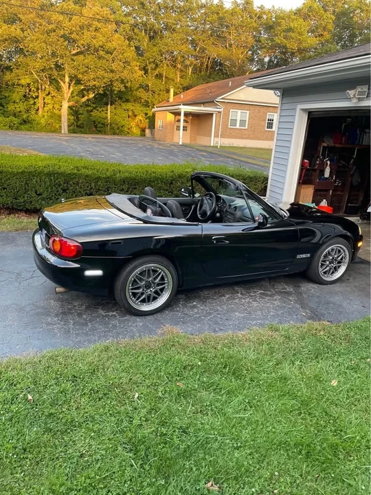 1999 Mazda NB MX-5 Miata - Image 10 of 10