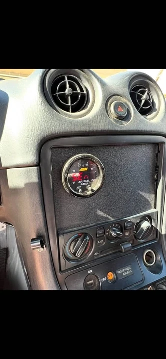 1999 Mazda NB MX-5 Miata - Image 5 of 9