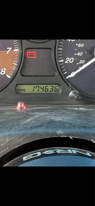 1999 Mazda NB MX-5 Miata - Image 4 of 9