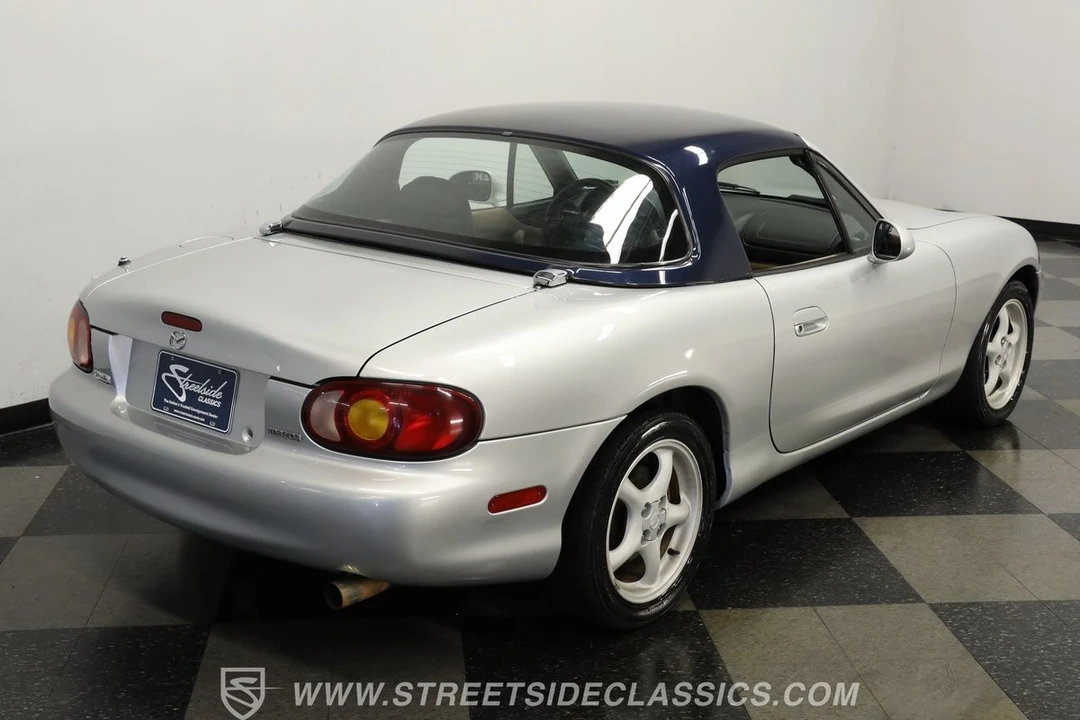 1999 Mazda NB MX-5 Miata - Image 10 of 12