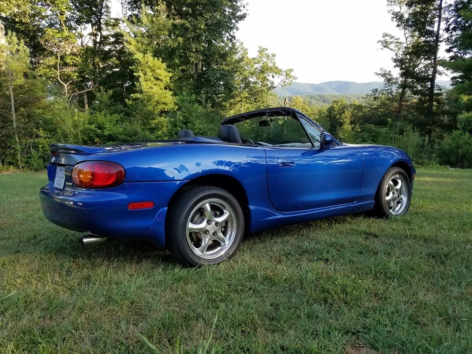 1999 Mazda NB MX-5 Miata - Image 11 of 31