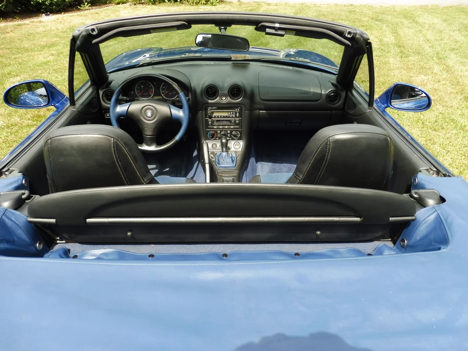1999 Mazda NB MX-5 Miata - Image 25 of 31