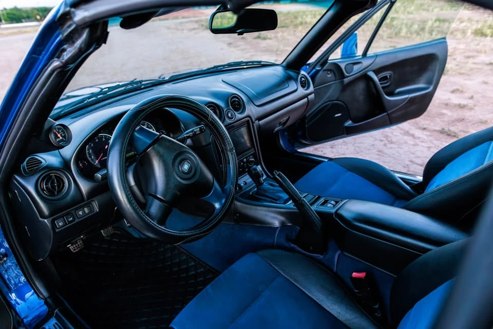 1999 Mazda NB MX-5 Miata - Image 15 of 19