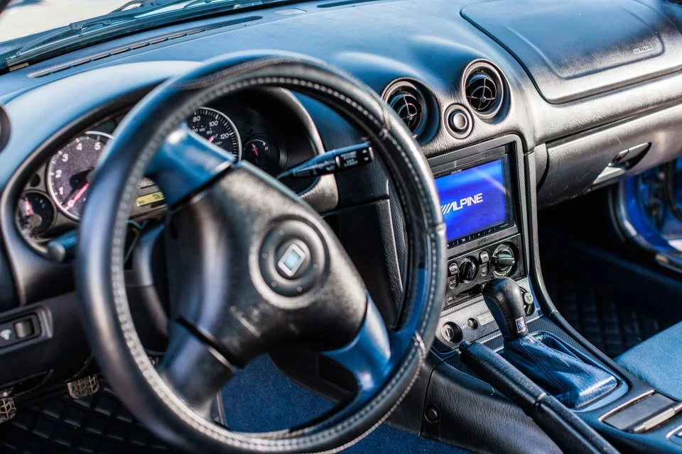 1999 Mazda NB MX-5 Miata - Image 9 of 19