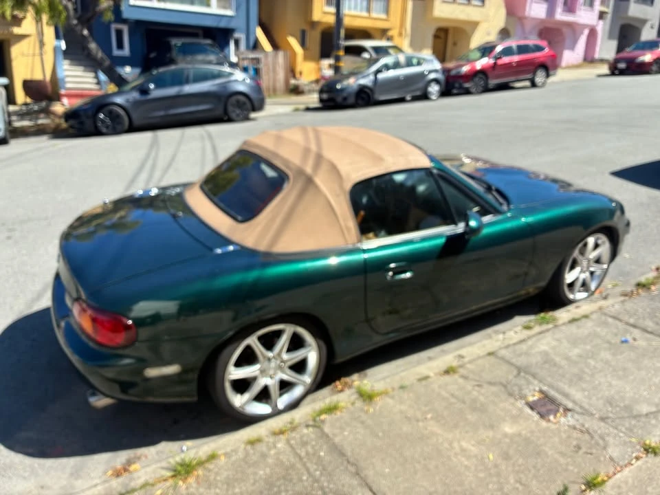 1999 Mazda NB MX-5 Miata - Image 5 of 11