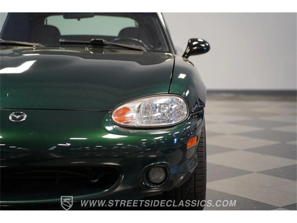 1999 Mazda NB MX-5 Miata - Image 19 of 31