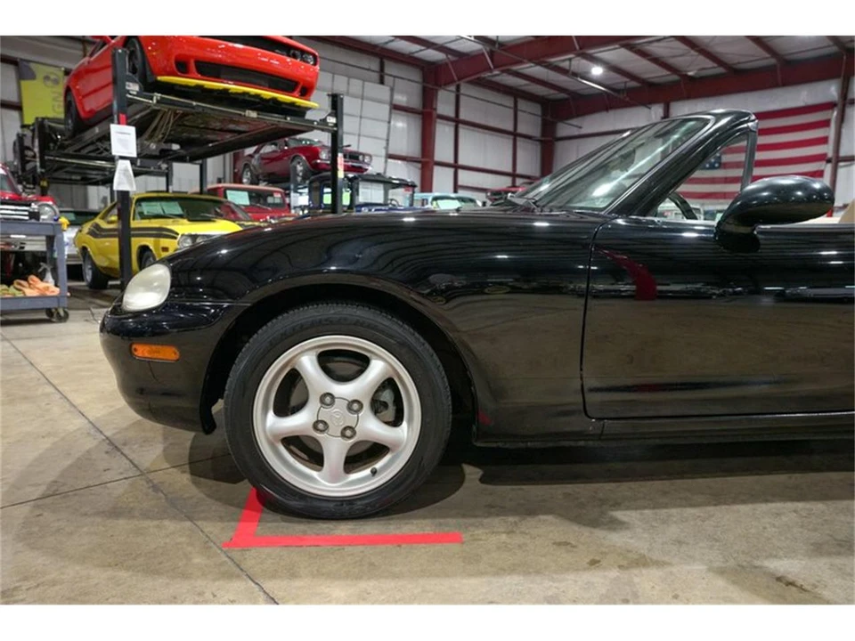 1999 Mazda NB MX-5 Miata - Image 3 of 31