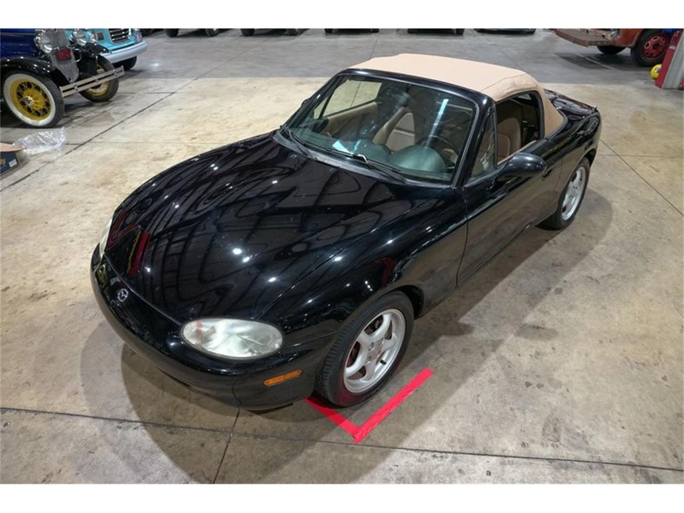 1999 Mazda NB MX-5 Miata - Image 29 of 31