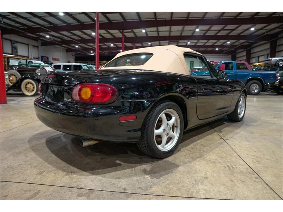 1999 Mazda NB MX-5 Miata - Image 24 of 31