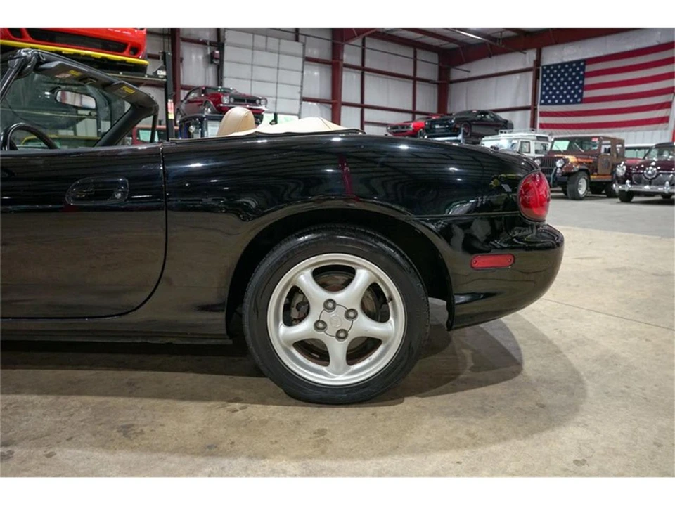 1999 Mazda NB MX-5 Miata - Image 5 of 31