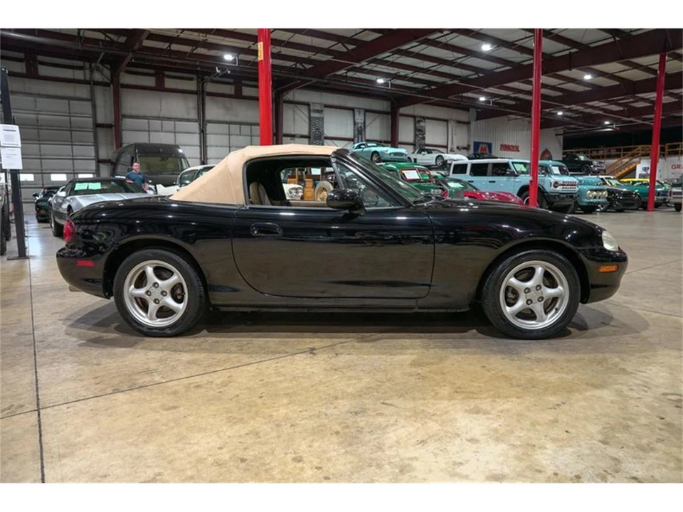 1999 Mazda NB MX-5 Miata - Image 25 of 31