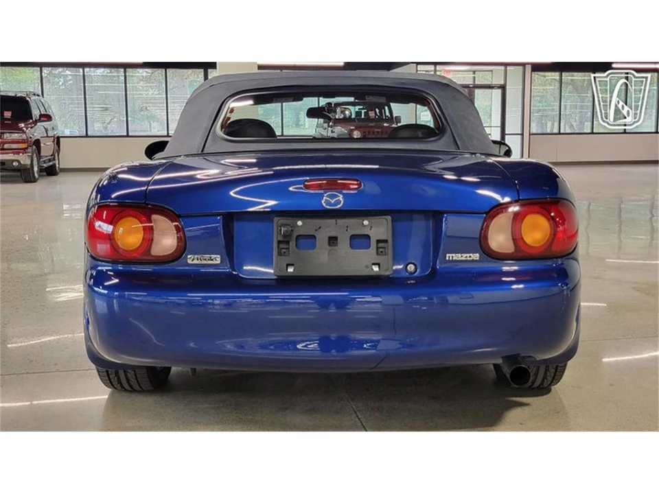 1999 Mazda NB MX-5 Miata - Image 29 of 31