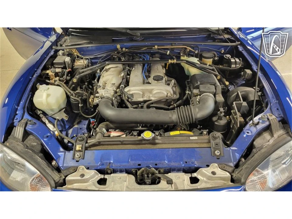 1999 Mazda NB MX-5 Miata - Image 9 of 31