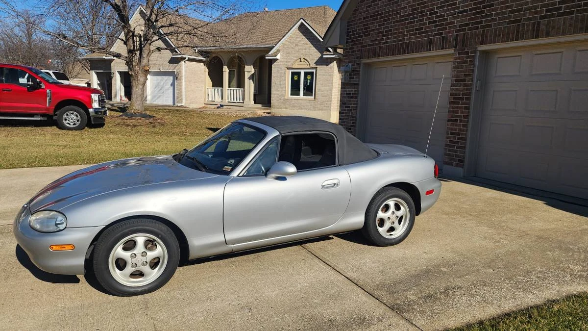 1999 Mazda NB MX-5 Miata - Image 6 of 23