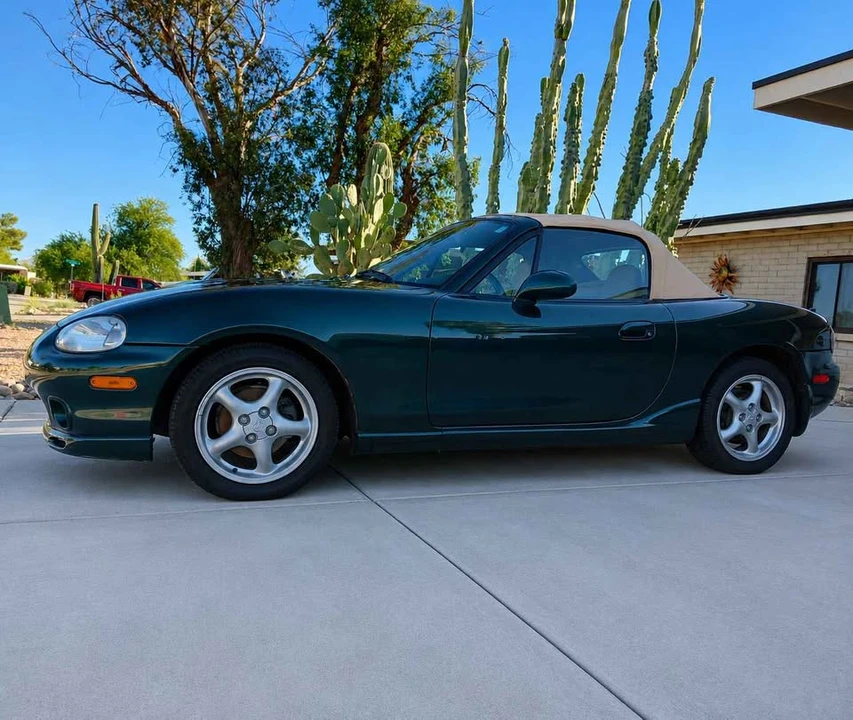 1999 Mazda NB MX-5 Miata - Image 2 of 6