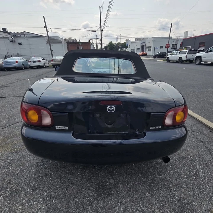 1999 Mazda NB MX-5 Miata - Image 2 of 15