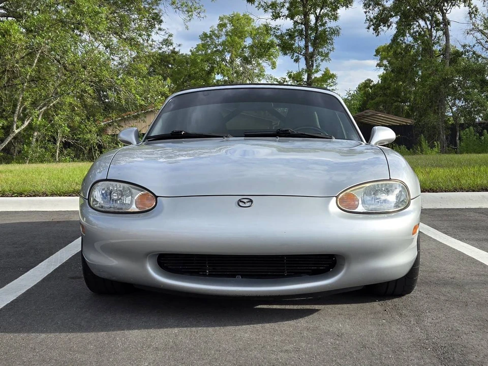 1999 Mazda NB MX-5 Miata - Image 6 of 16