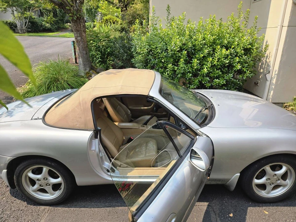 1999 Mazda NB MX-5 Miata - Image 2 of 22
