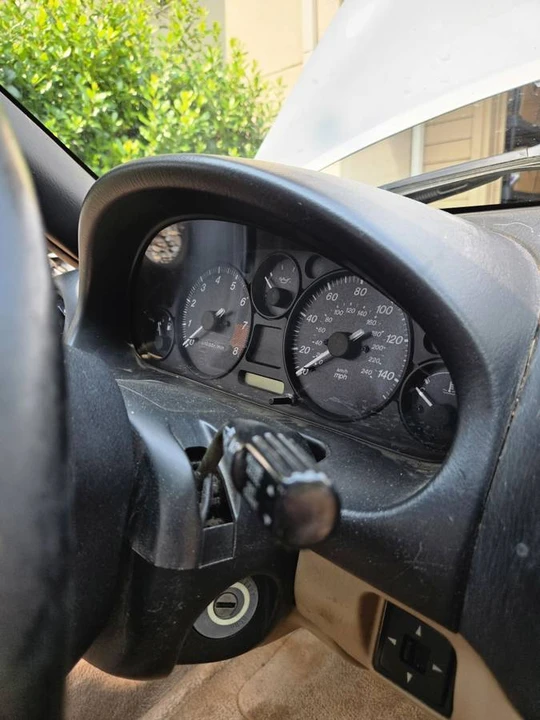 1999 Mazda NB MX-5 Miata - Image 9 of 22