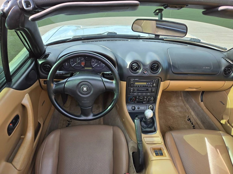 1999 Mazda NB MX-5 Miata - Image 12 of 16