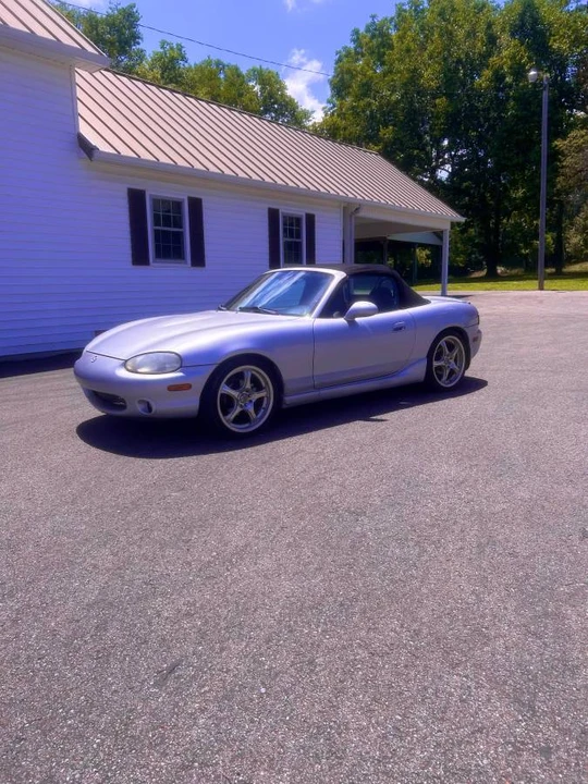 1999 Mazda NB MX-5 Miata - Image 2 of 12