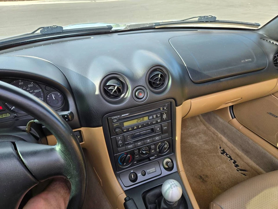 1999 Mazda NB MX-5 Miata - Image 14 of 16