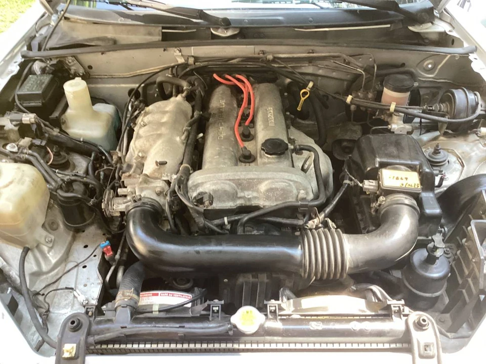 1999 Mazda NB MX-5 Miata - Image 8 of 10