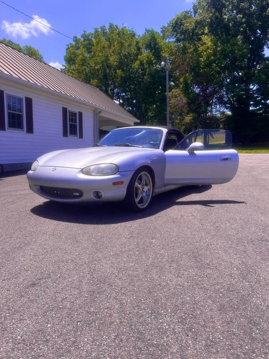 1999 Mazda NB MX-5 Miata - Image 3 of 12