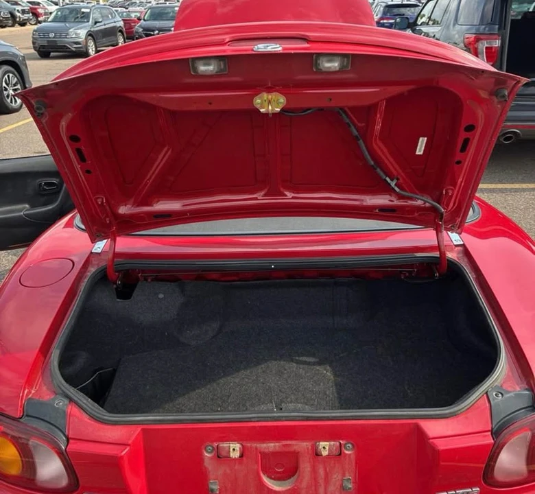1999 Mazda NB MX-5 Miata - Image 14 of 20