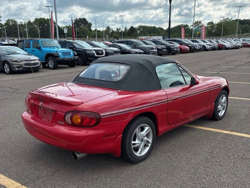 1999 Mazda NB MX-5 Miata - Image 8 of 20